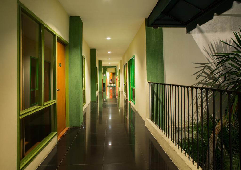 Spazzio Bali Hotel Kuta Lombok Eksteriør billede